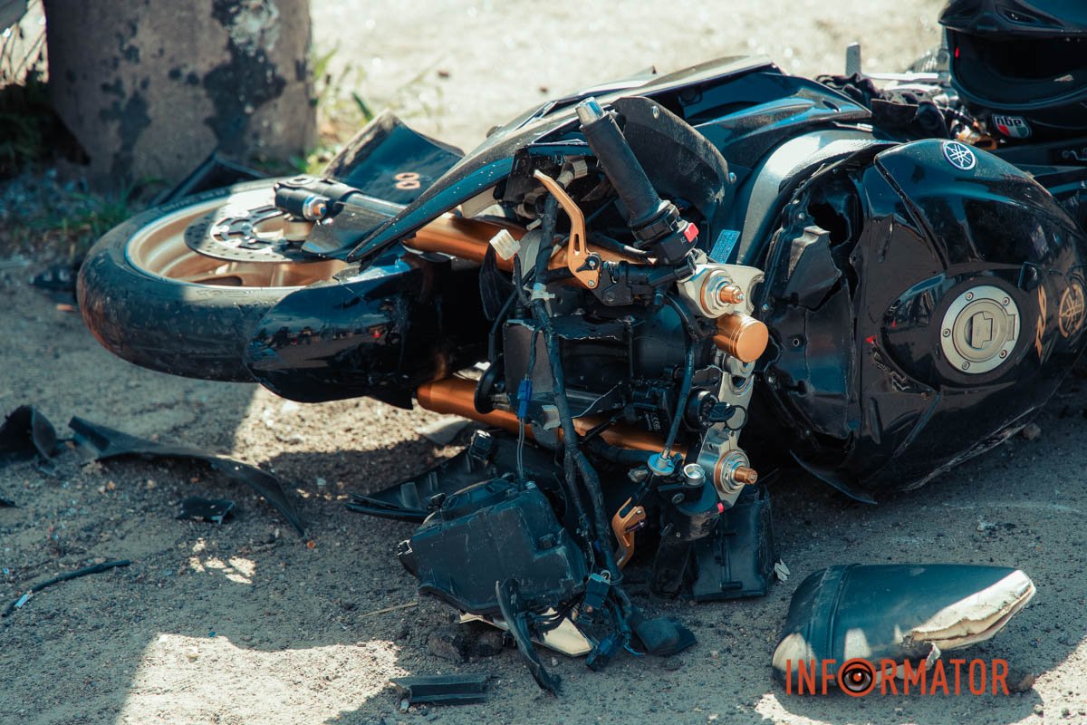 Слідкуйте за ситуацією на дорозі