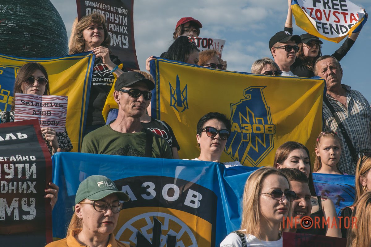 Виступали і міські поети Виступали і міські поети