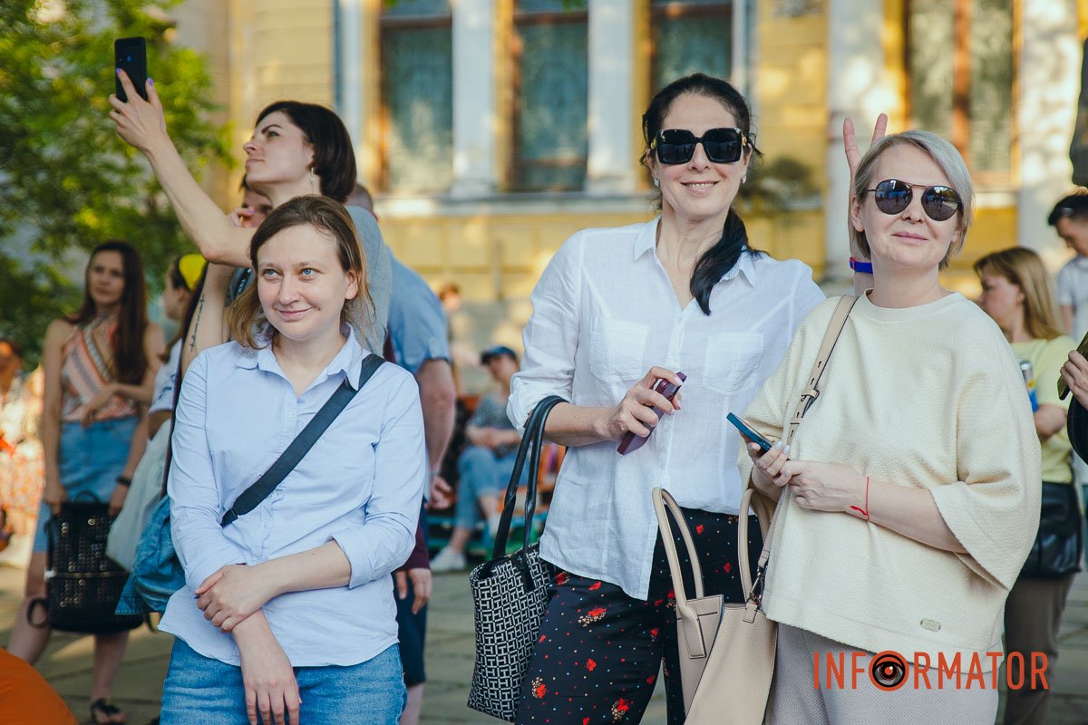 Емоції на згадку