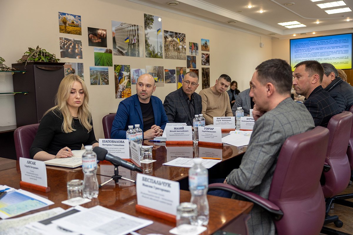 За сто днів переселенцям виплатили допомоги у понад 3,5 млрд грн За сто днів переселенцям виплатили допомоги у понад 3,5 млрд грн