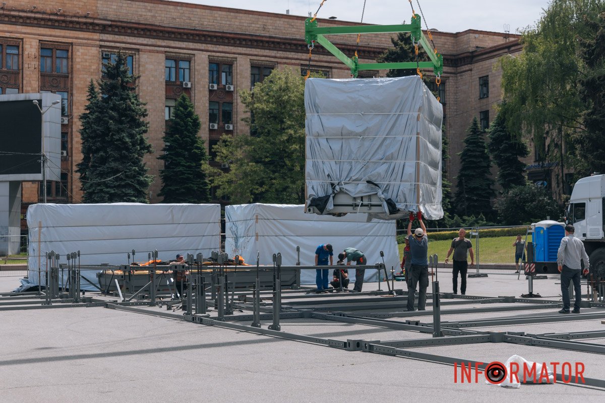 "Фундамент" під будівлю