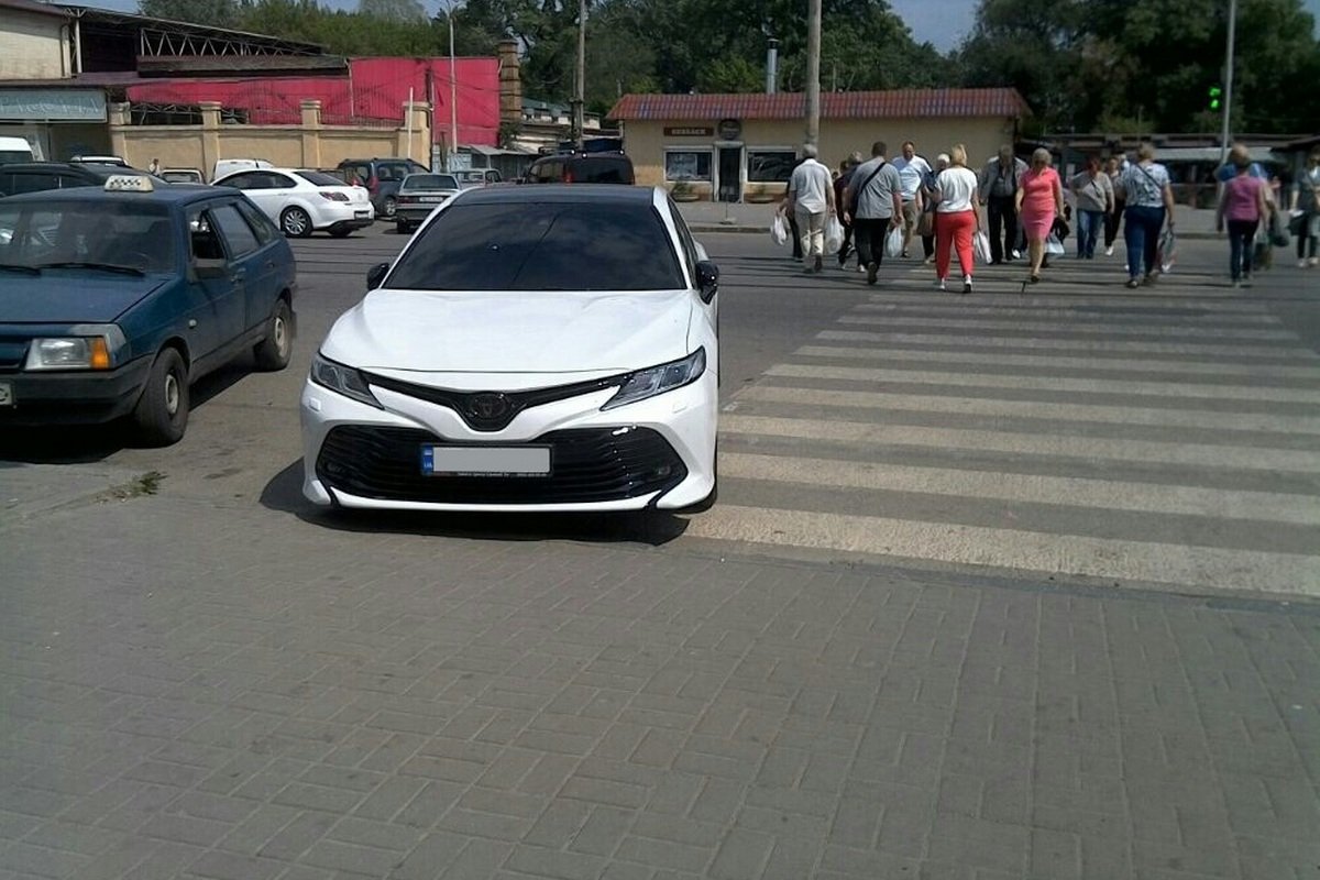 "Нові правила" паркування