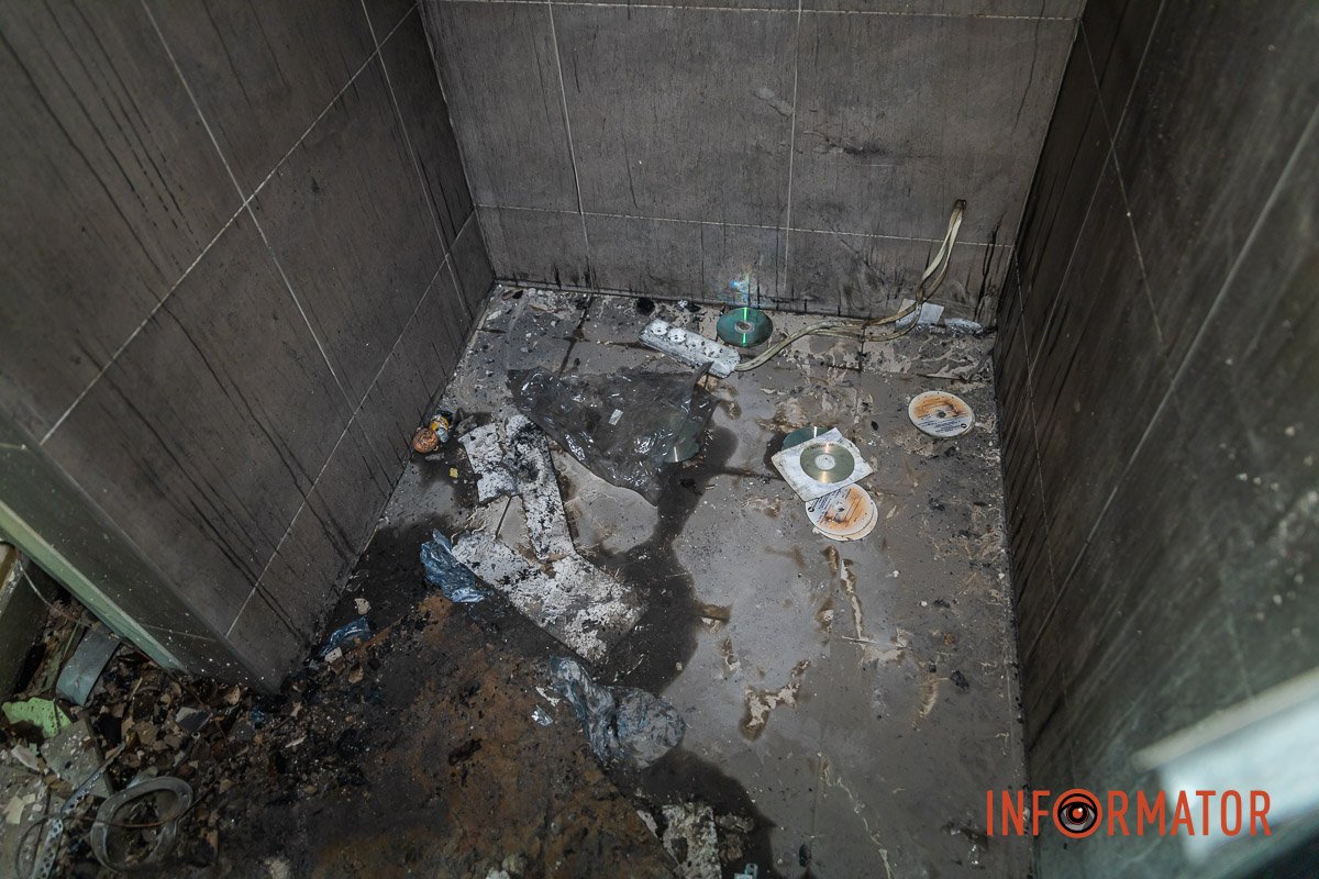 Тут був кабінет Тут був кабінет