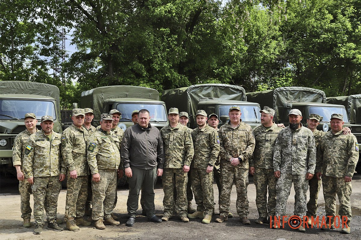 Нас не подолати