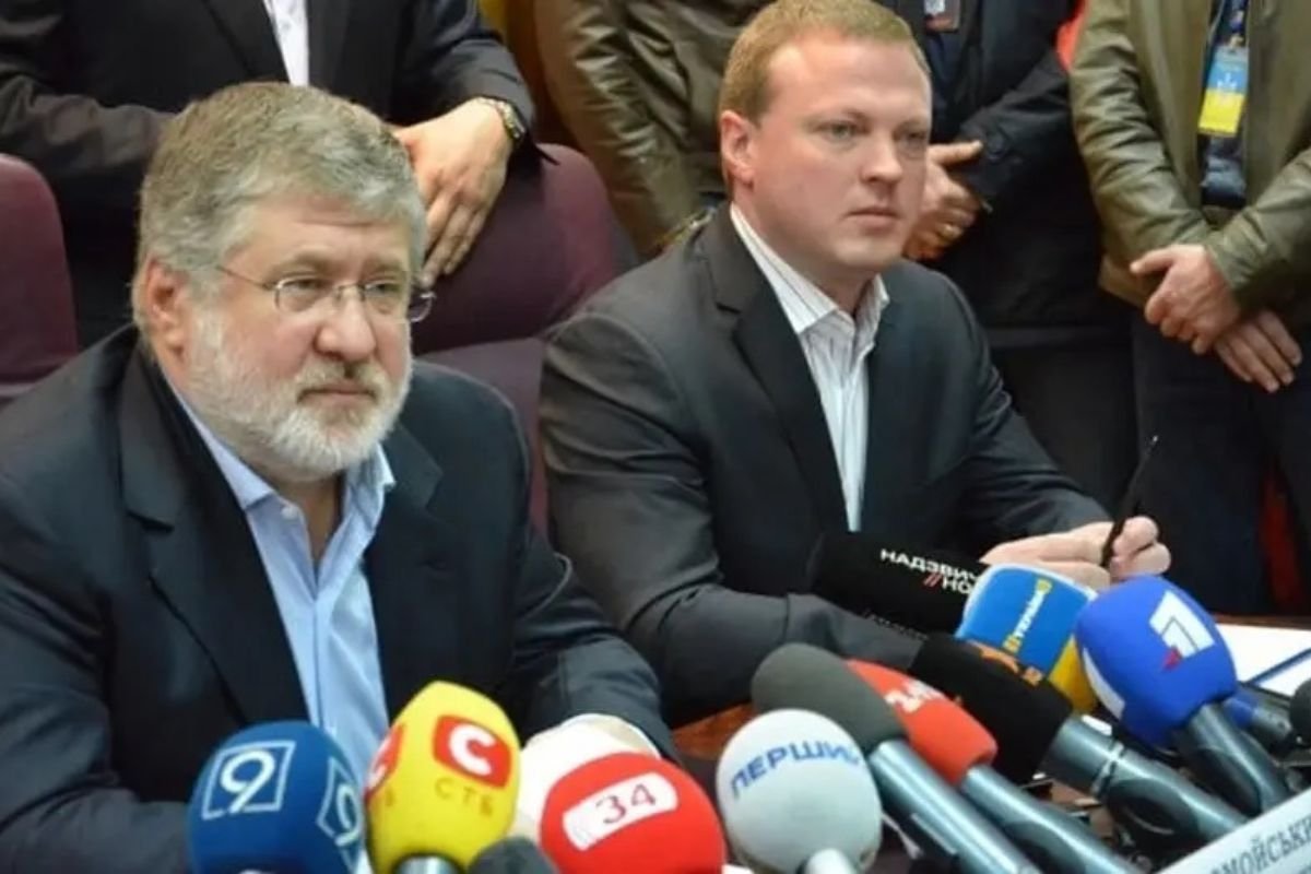 Олійник був заступником Коломойського, коли той очолював Дніпропетровську ОДА. Фото з соцмереж Олійник був заступником Коломойського, коли той очолював Дніпропетровську ОДА. Фото з соцмереж