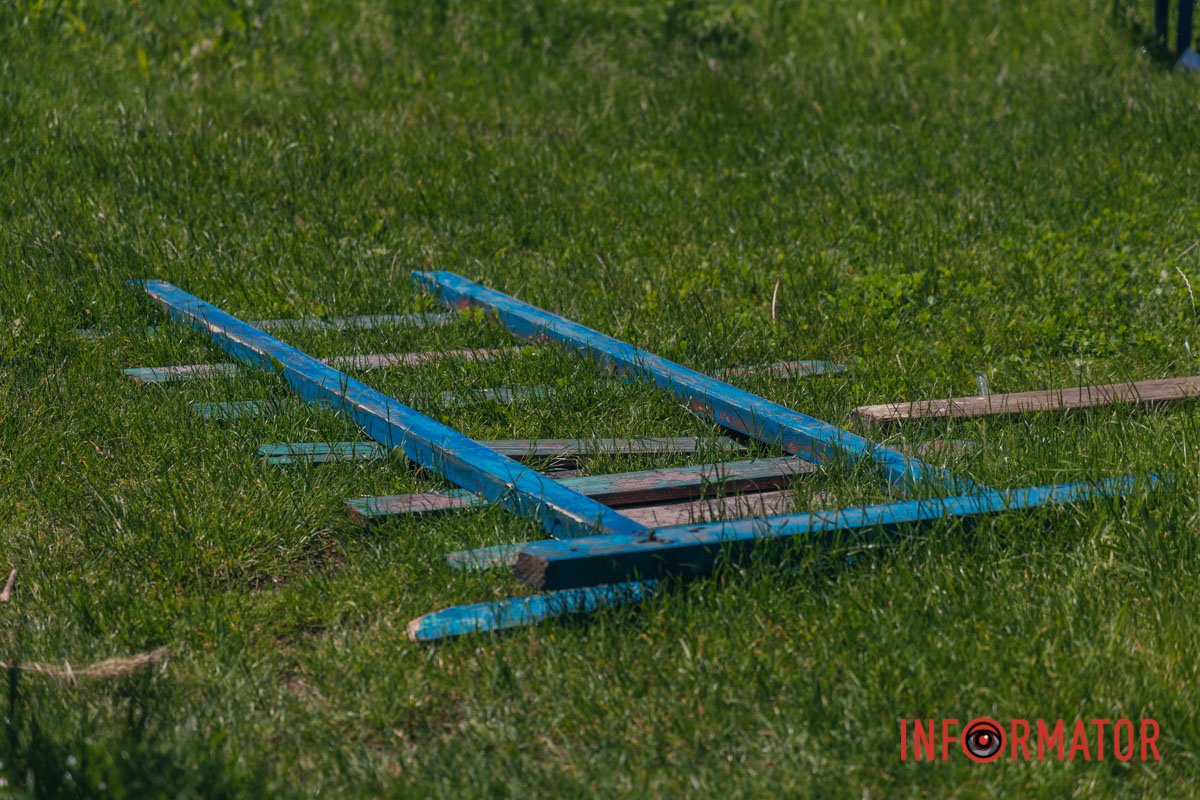 Наївся і лежить