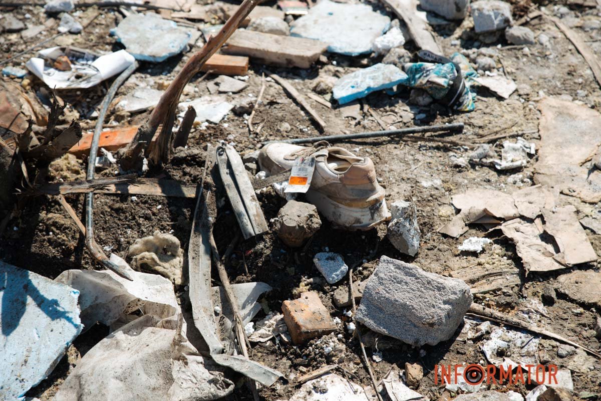 Руйнувань зазнали 10 приватних будинків, авто, магазин, газопроводи