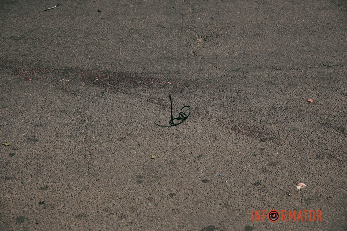 Попередньо, йому розтрощило голову