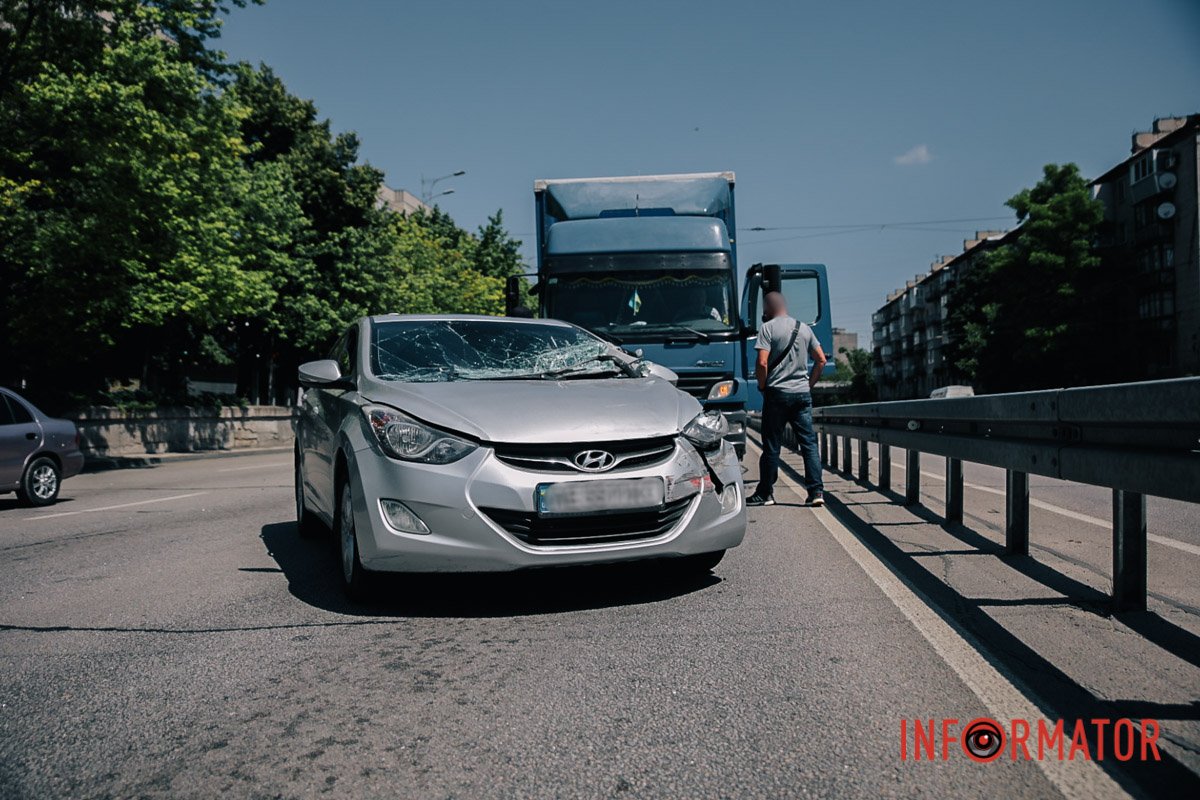 Аварія сталася на Слобожанському проспекті