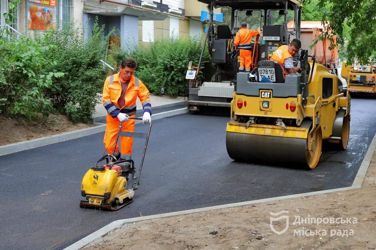 Міжбудинкові проїзди на Донецькому шосе