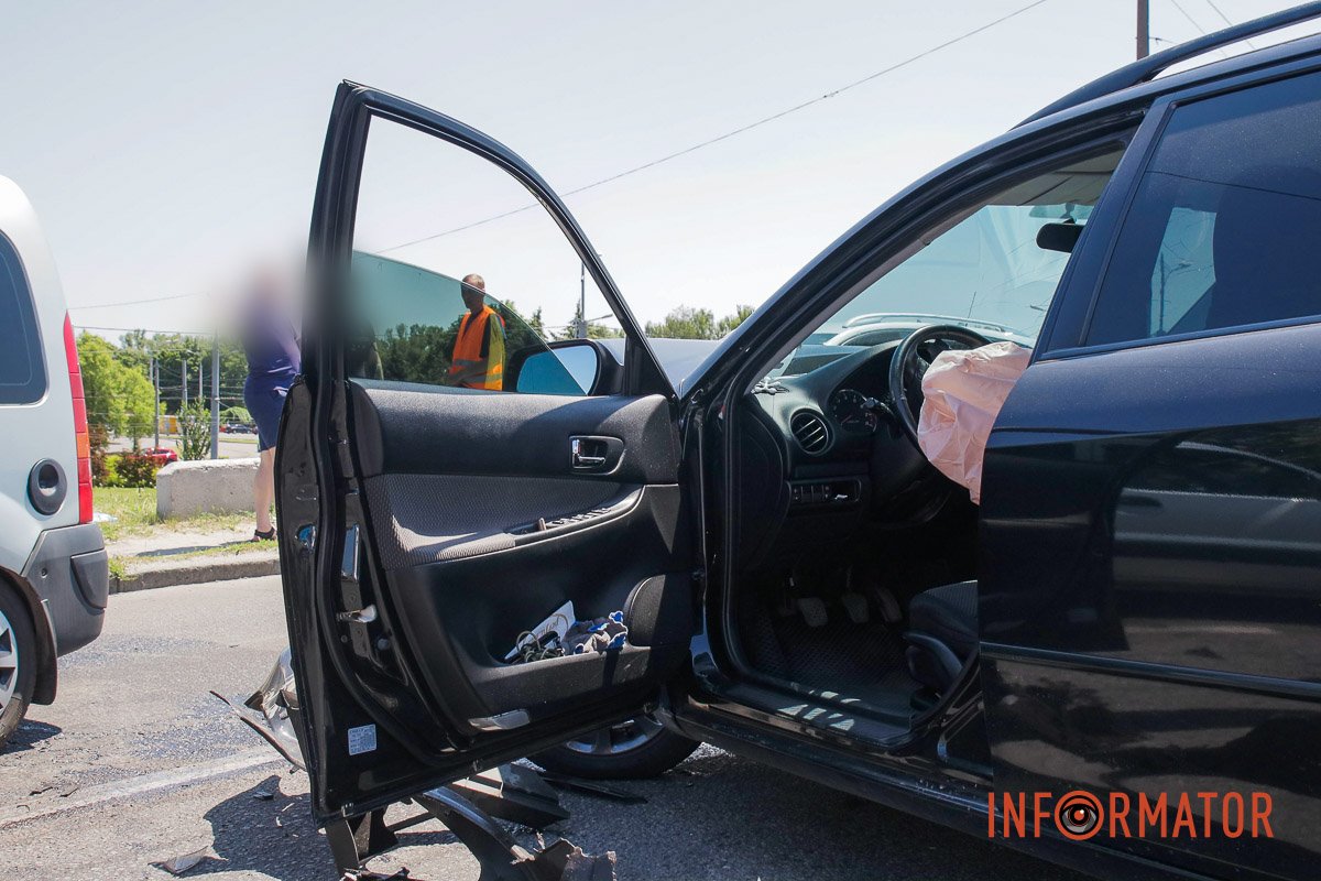 Попередньо, водій Mazda не постраждав