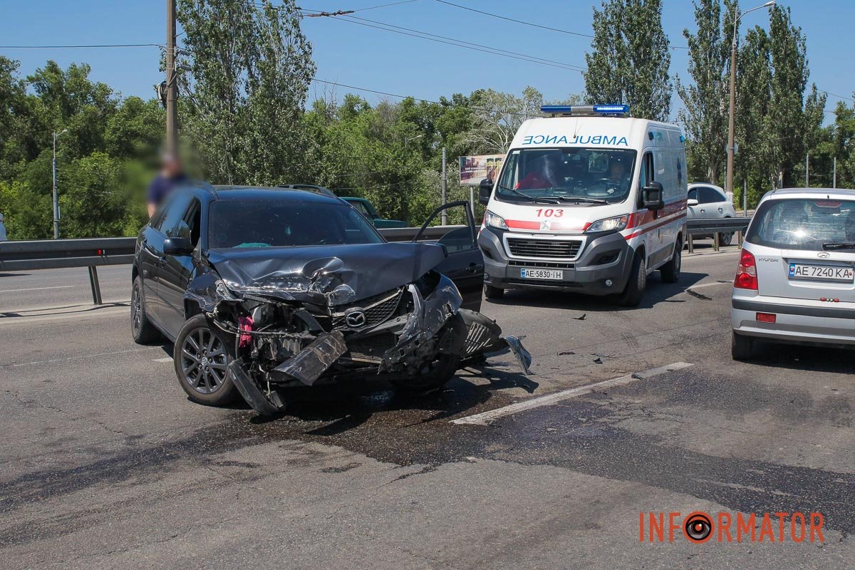 Водій пішов на випередження, але не помітив Ford