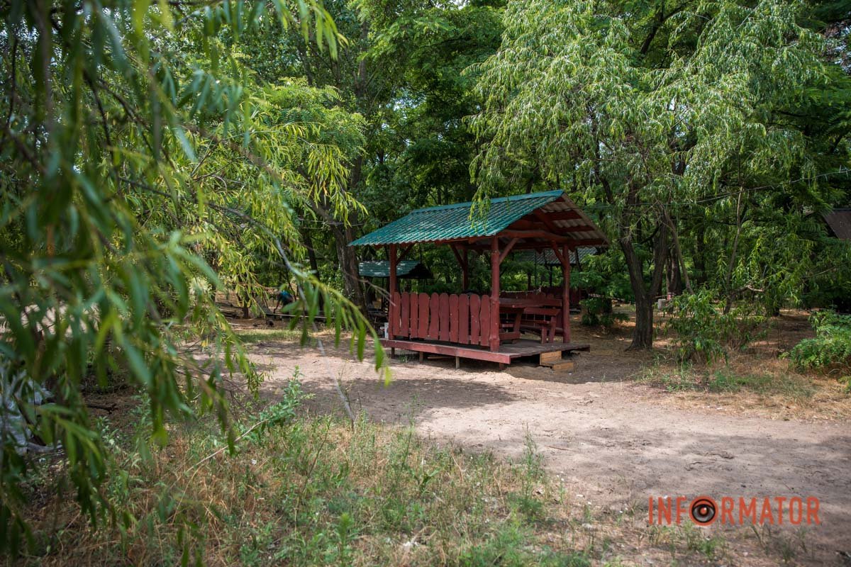 Одна з таких - це пляж Ломівський 