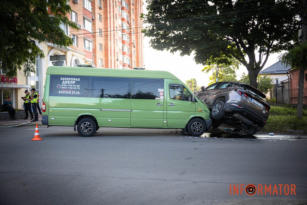 Аварія сталася на вулиці Січових Стрільців