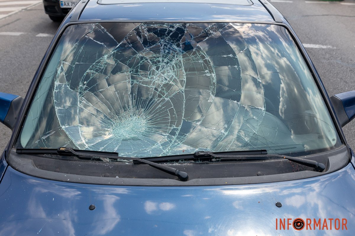 Рух ускладнено, утворився довжелезний затор