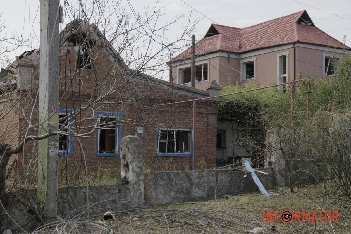 Понівечені майже два десятки авто та газогін Понівечені майже два десятки авто та газогін