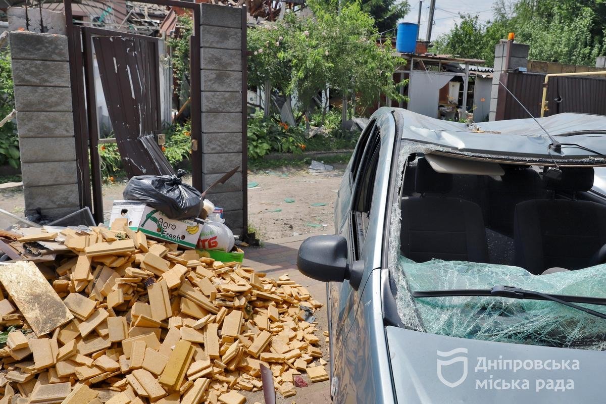 Чималі збитки і серед автівок та іншого майна мешканців