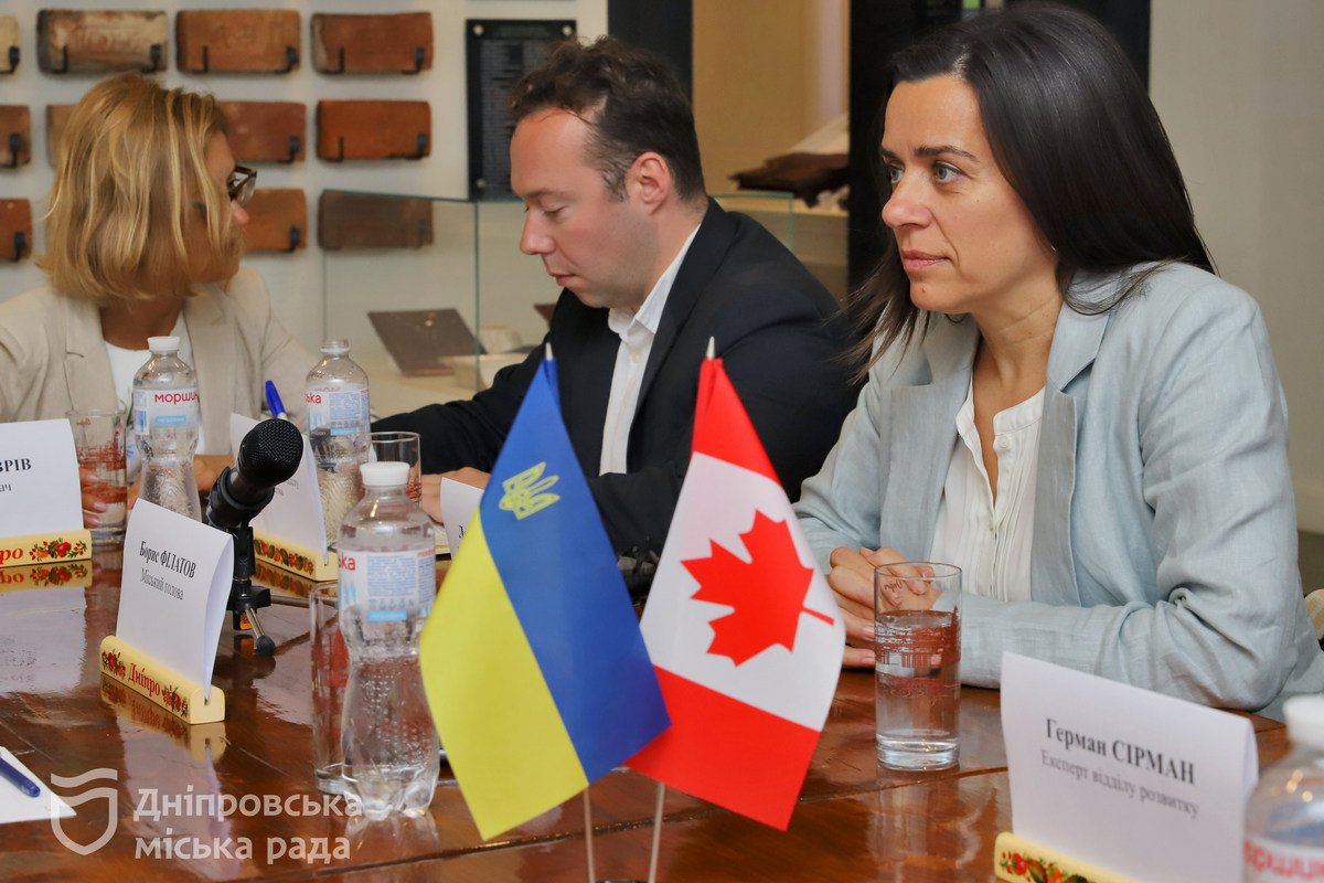 Борис Філатов зустрівся із посолкою Канади в Україні