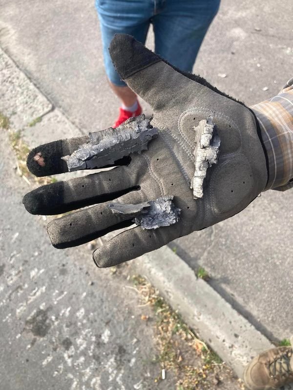 Уламки від снарядів