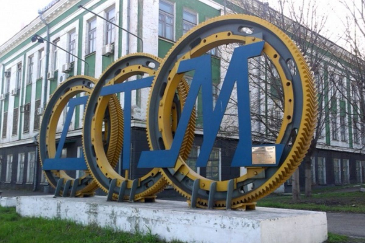 “Дніпроважмаш” (колишній ДЗМО) - завод Олексія Зінов’єва