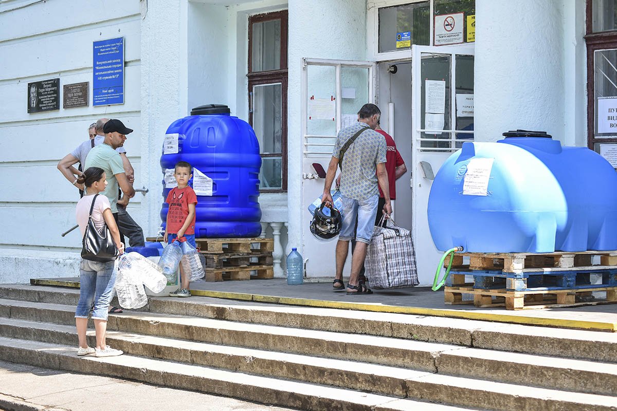 Загальний обсяг ємностей - понад 230 кубів