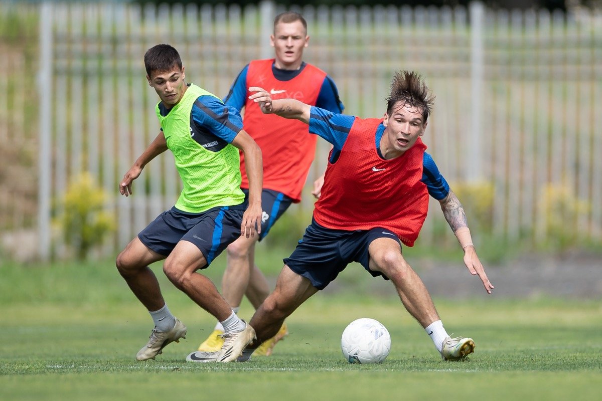 Футболіст гратиме під №6 Футболіст гратиме під №6