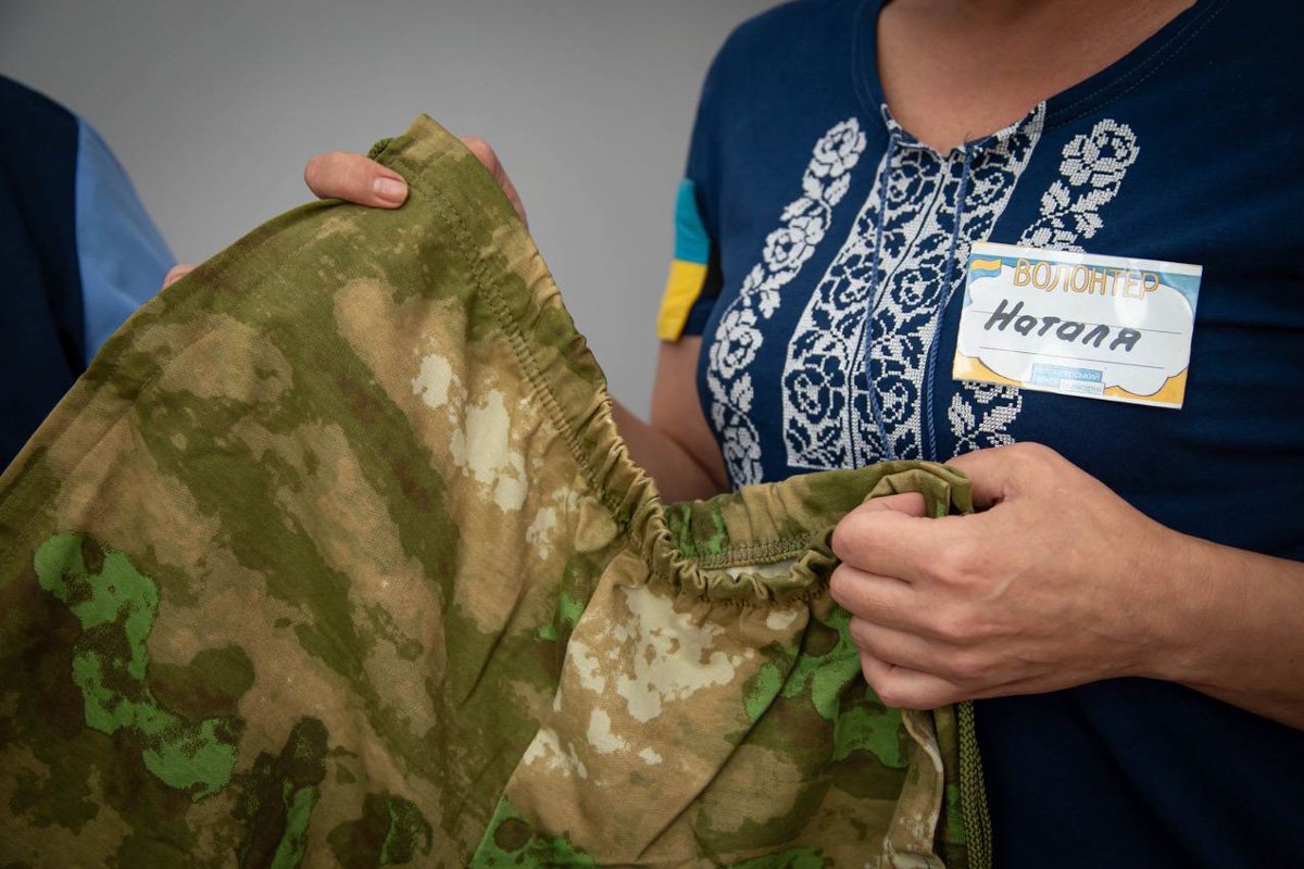 Позбавляє дискомфорту Позбавляє дискомфорту