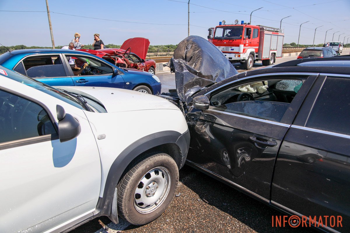 На місці працюють патрульні поліцейські 