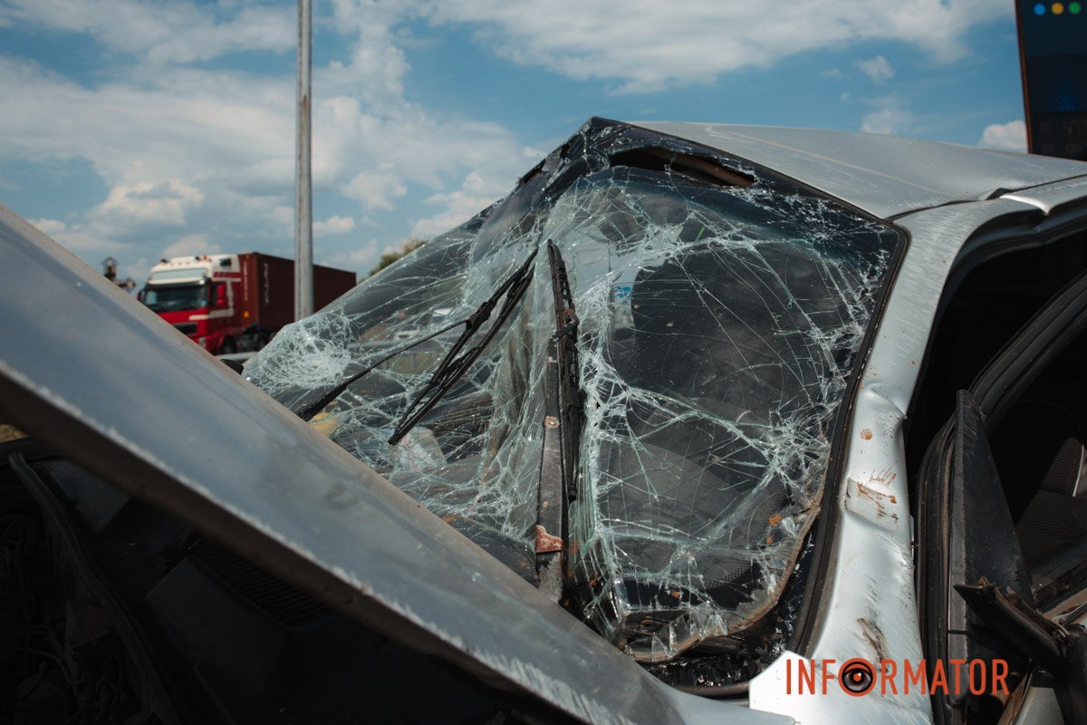 За словами патрульних, чоловіка доставили до лікарні