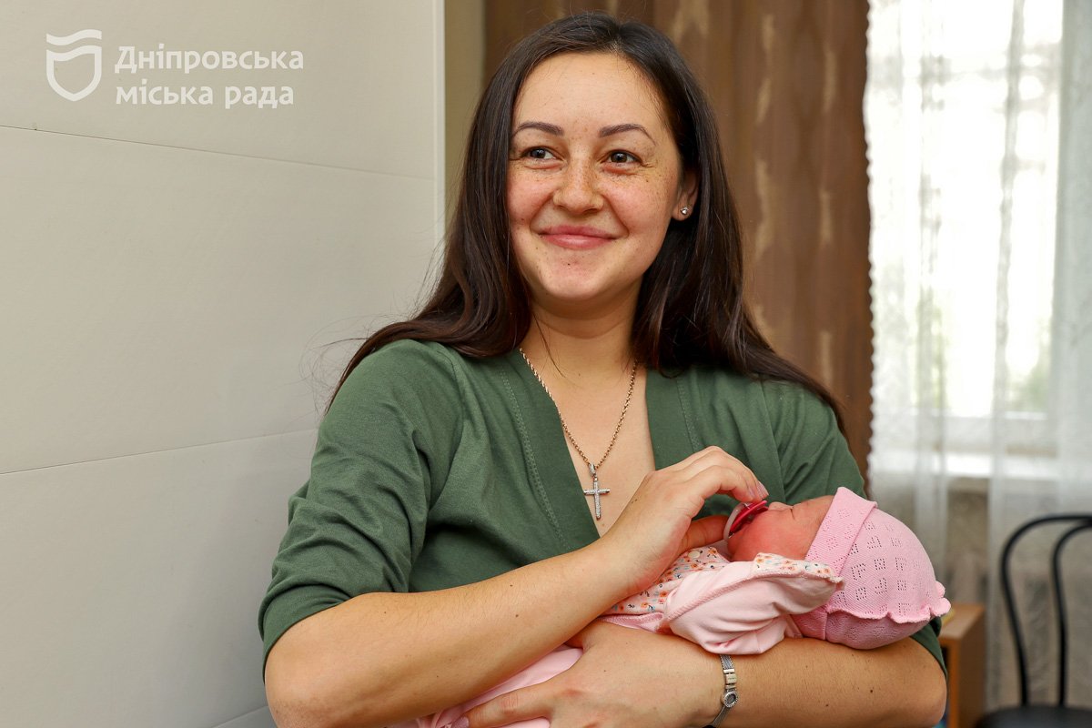 Рентген дает минимальную лучевую нагрузку на пациента - до 0,005 миллизивертов Рентген дает минимальную лучевую нагрузку на пациента - до 0,005 миллизивертов