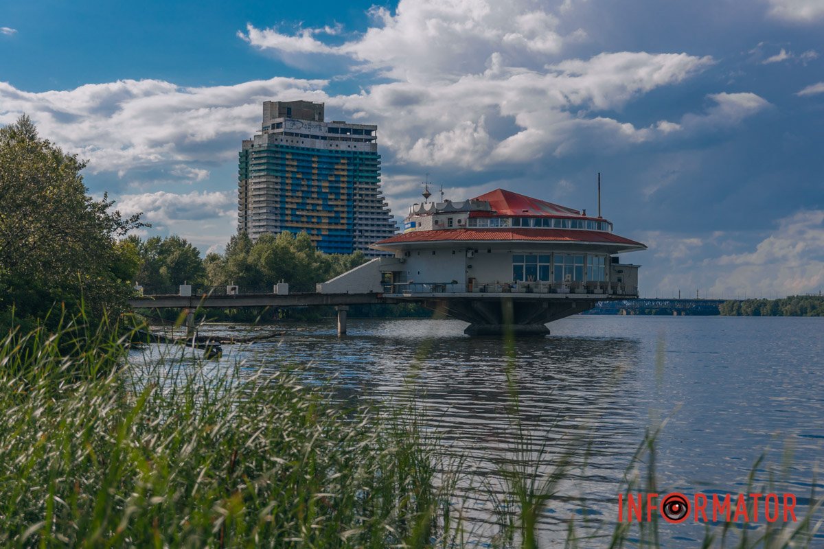 Також відзначається Всесвітній день бортпровідника цивільної авіації