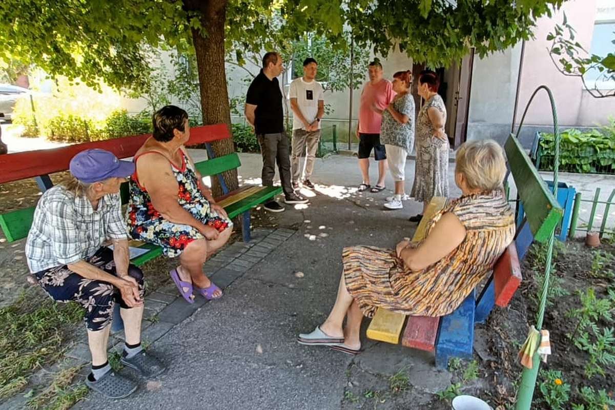 Мешканці районів повідомили про свої проблеми