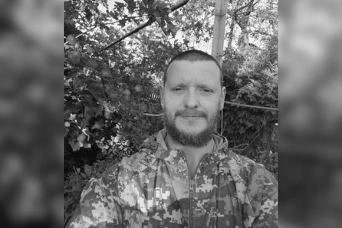 Захисник Ігор Козін Захисник Ігор Козін