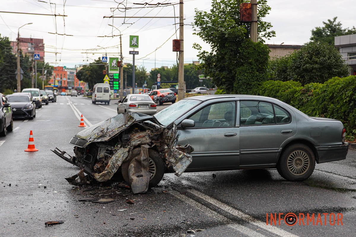 Станом на на 14:00, на місці події ускладнений рух Станом на на 14:00, на місці події ускладнений рух