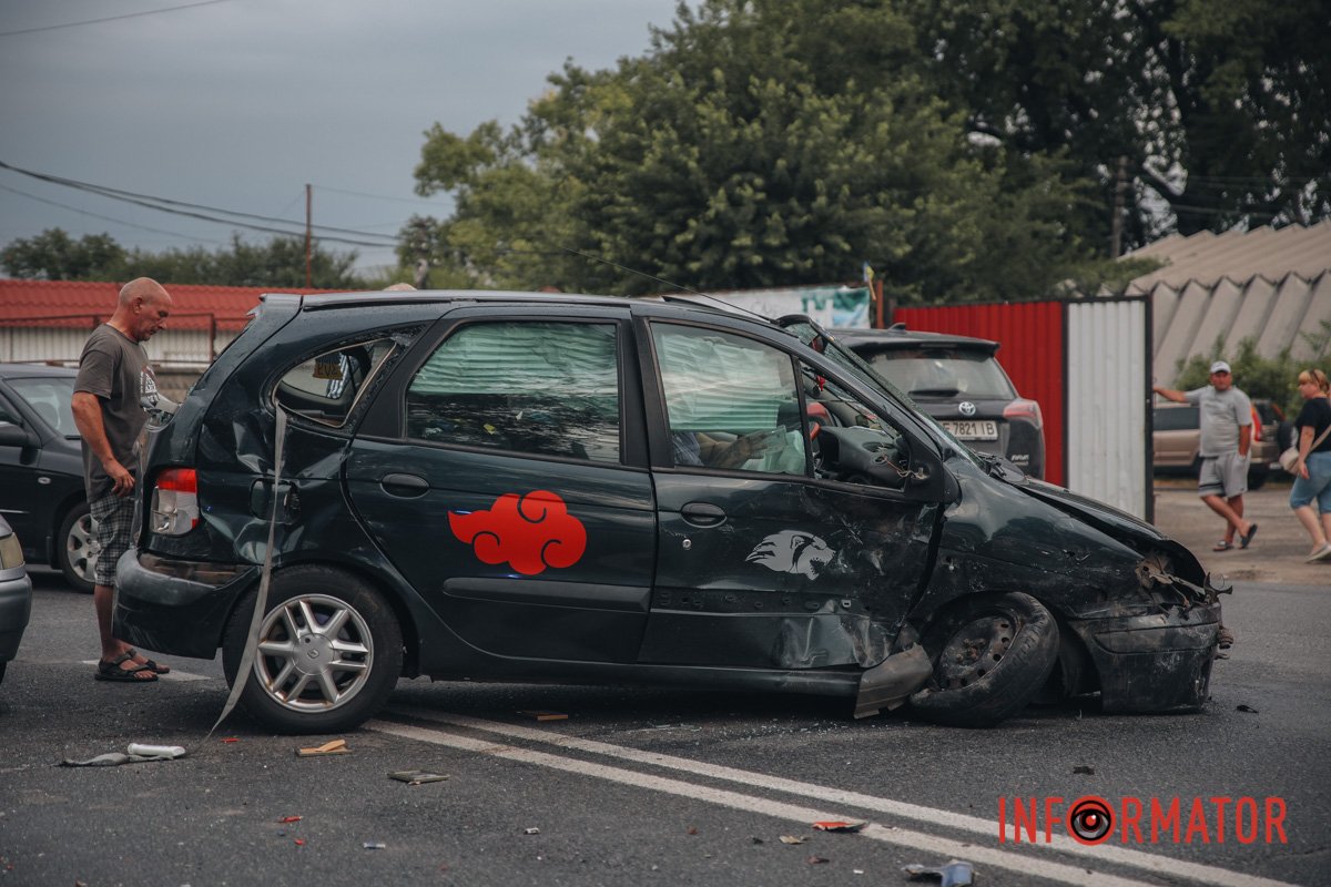 Внаслідок аварії постраждав чоловік.