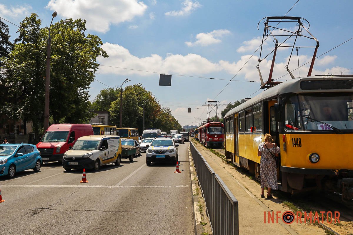 Водія двоколісного забрала "швидка" Водія двоколісного забрала "швидка"
