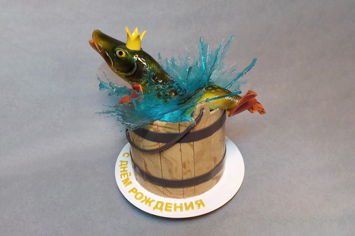 Так, він приготував торт “Щука-чарівниця” Так, він приготував торт “Щука-чарівниця”