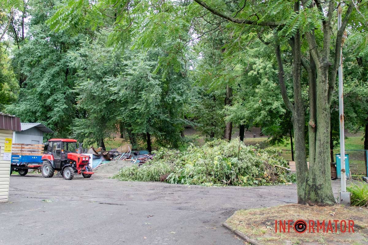 Працює техніка