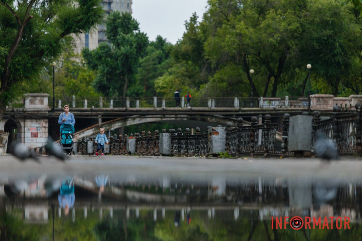 Час від часу йде дощ