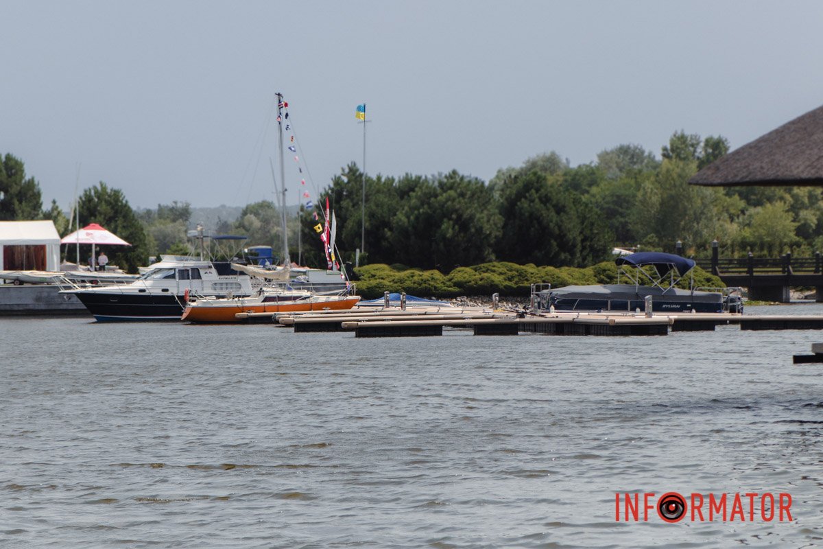 Наші оператори дуже люблять фотографувати для вас різні локації рідного міста Наші оператори дуже люблять фотографувати для вас різні локації рідного міста