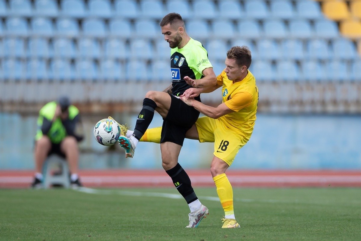 6 серпня СК “Дніпро-1” зіграв свій перший матч у новому чемпіонаті України 6 серпня СК “Дніпро-1” зіграв свій перший матч у новому чемпіонаті України