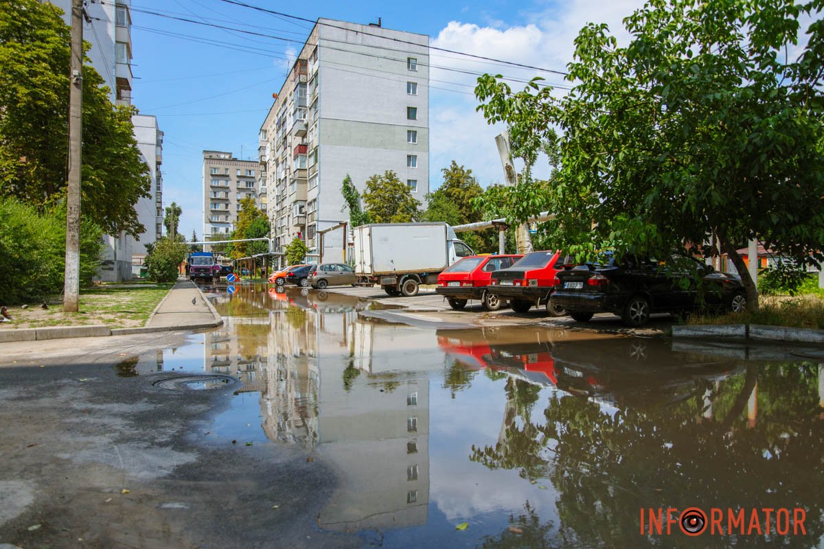 У жителей других домов вода есть У жителей других домов вода есть