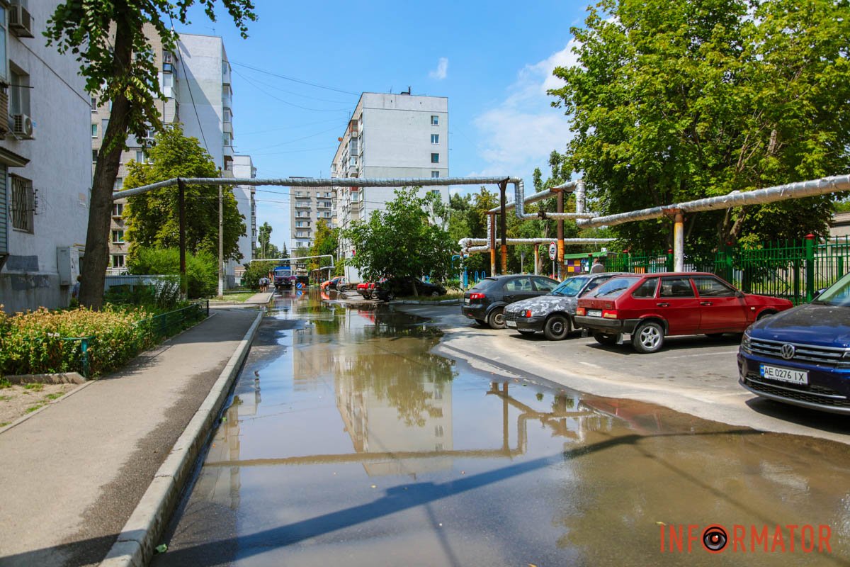 Затопленный тротуар Затопленный тротуар