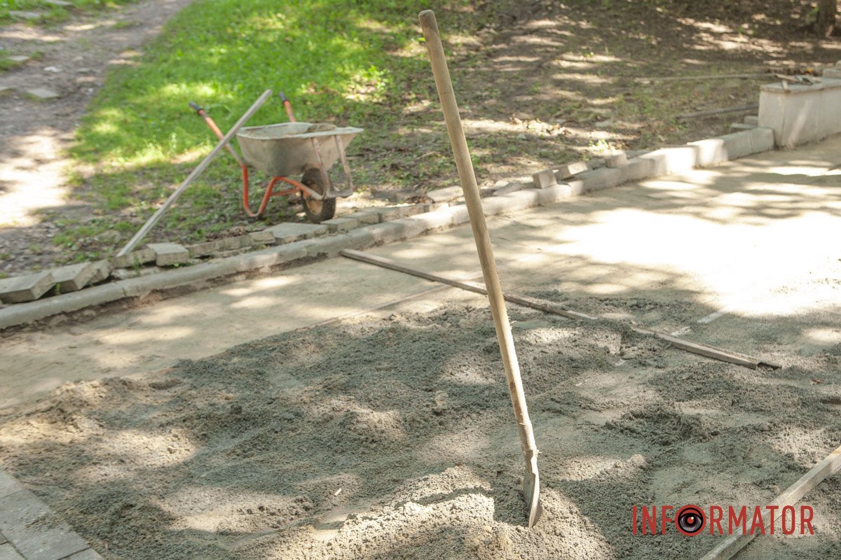 Должны скоро завершить Должны скоро завершить