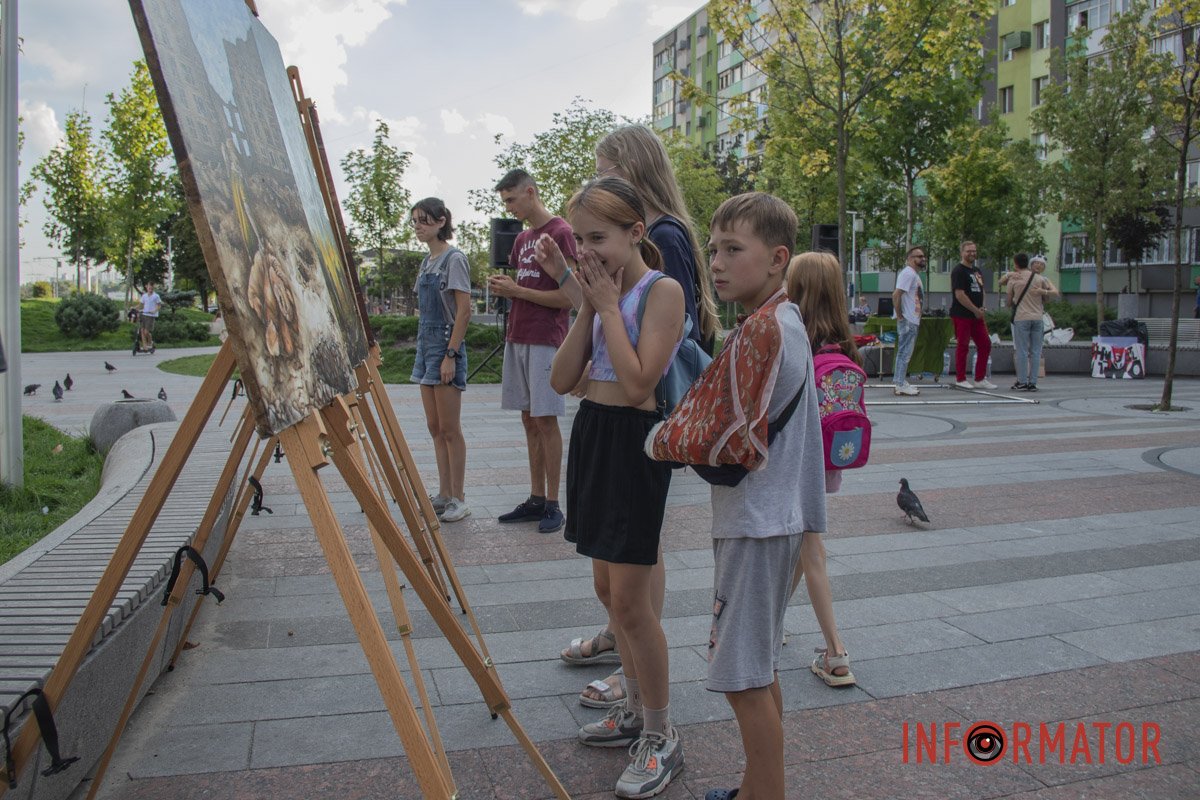 Картини дуже чуттєві Картини дуже чуттєві