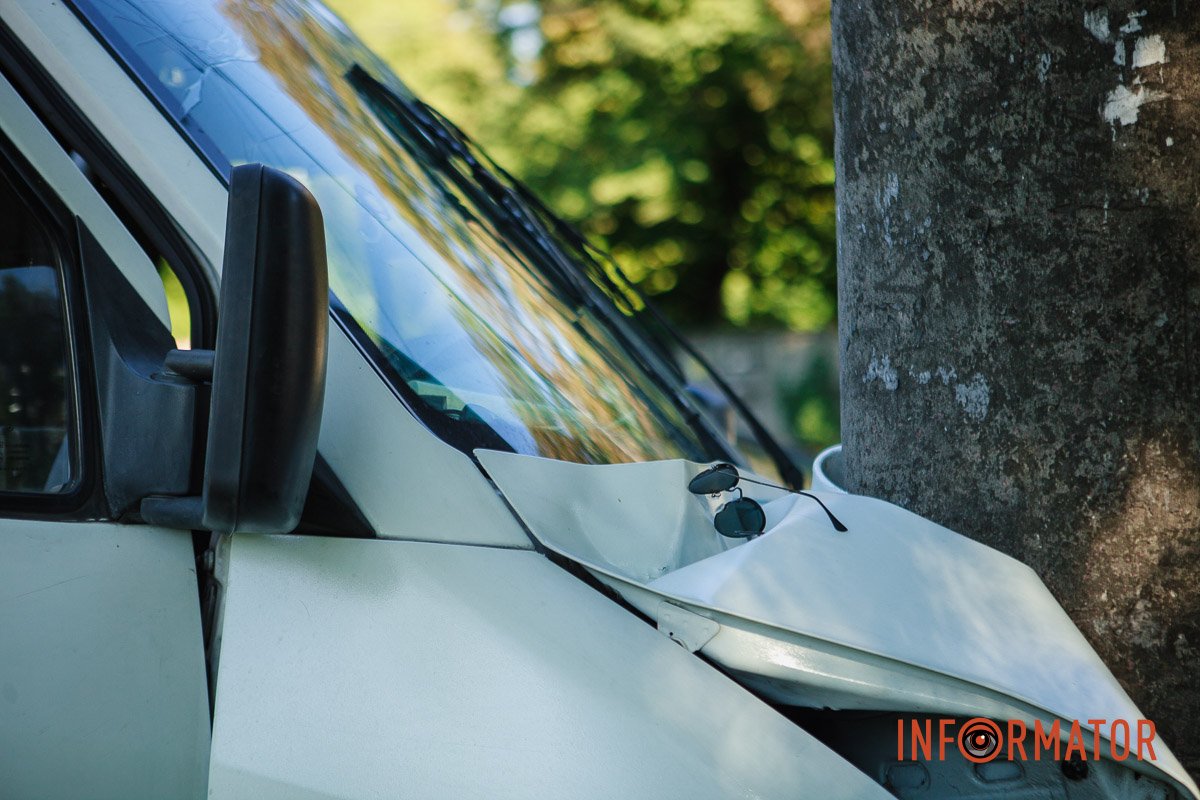 Врізався у стовп