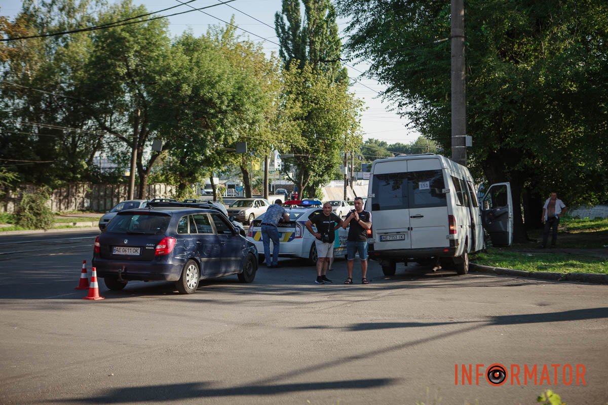 Попередньо, 4 пасажирів шпиталізували