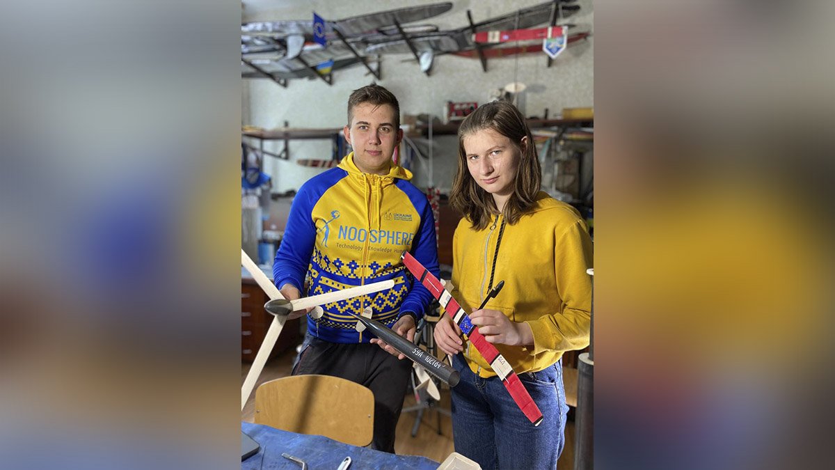 Школьница из Днепра стала чемпионкой мира по ракетомоделированию в классе S1A: как ей это удалось