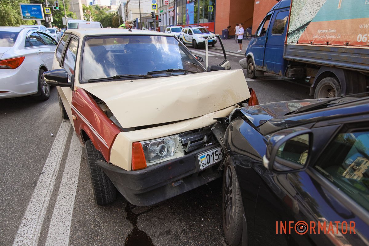 Водію ВАЗ стало зле