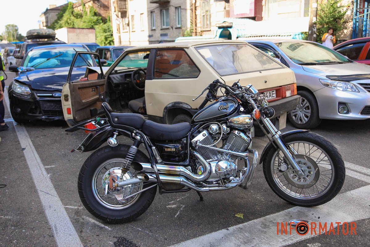 Аварія за участі 5 транспортних засобів